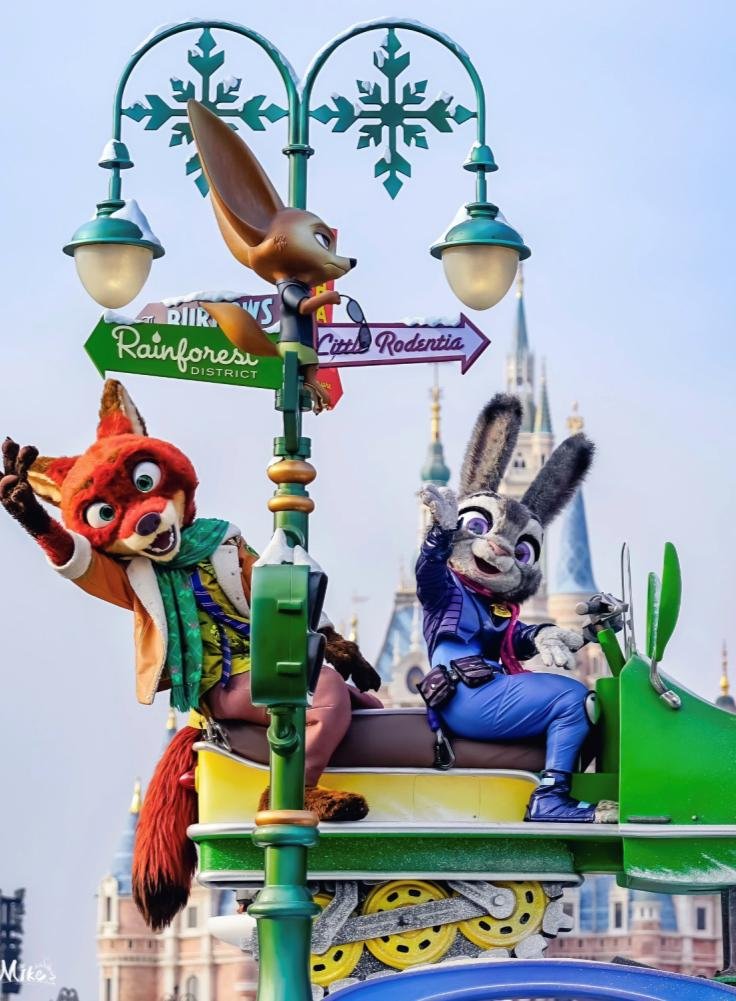 Shanghai Disney Express - Photo 2