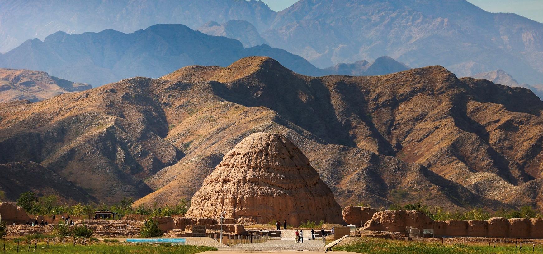 Ningxia 6-Day Wild Luxury Escape - Photo 3